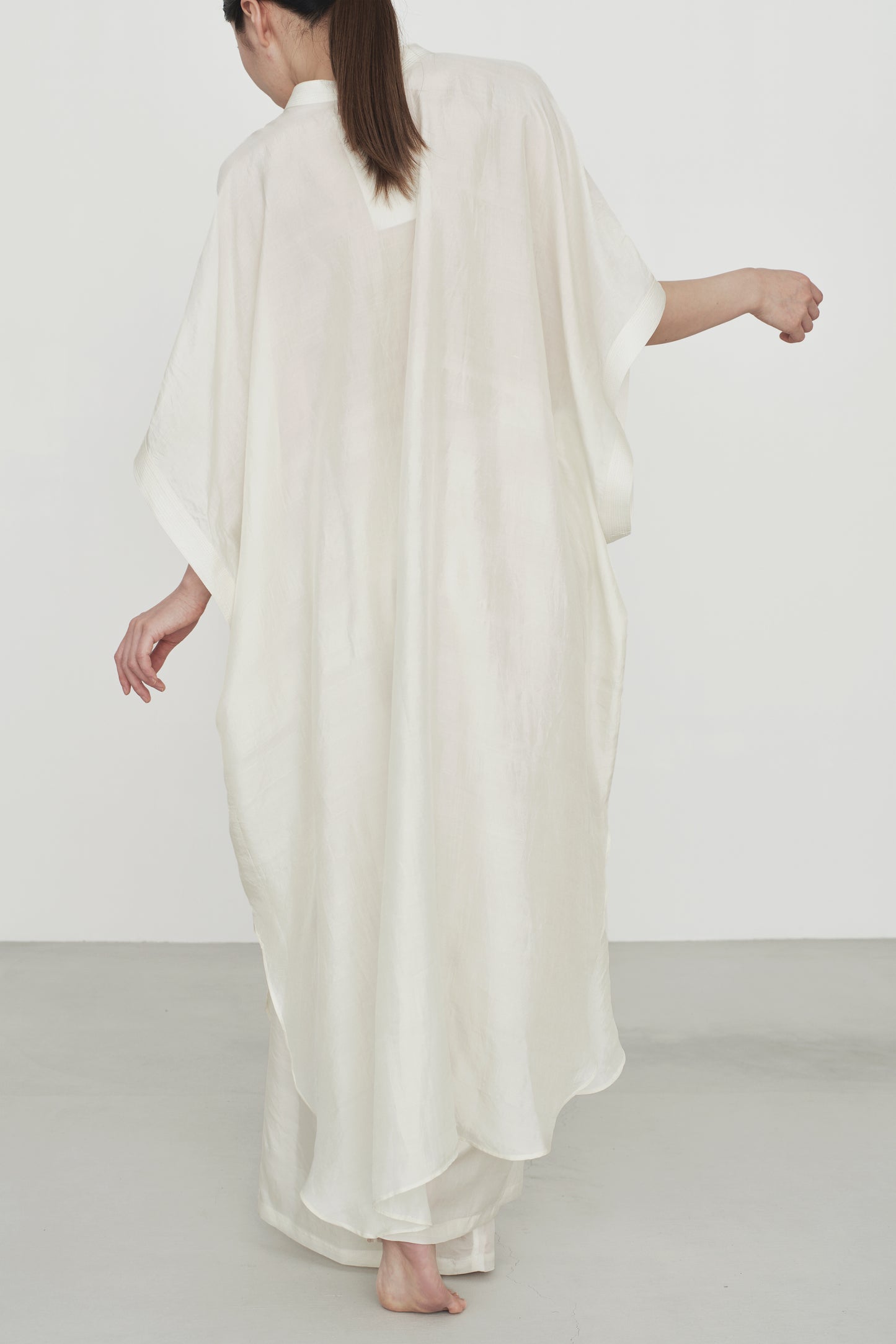 MULBERRY SILK | MUSLIM KURTA LONG / COUNTERPOINT