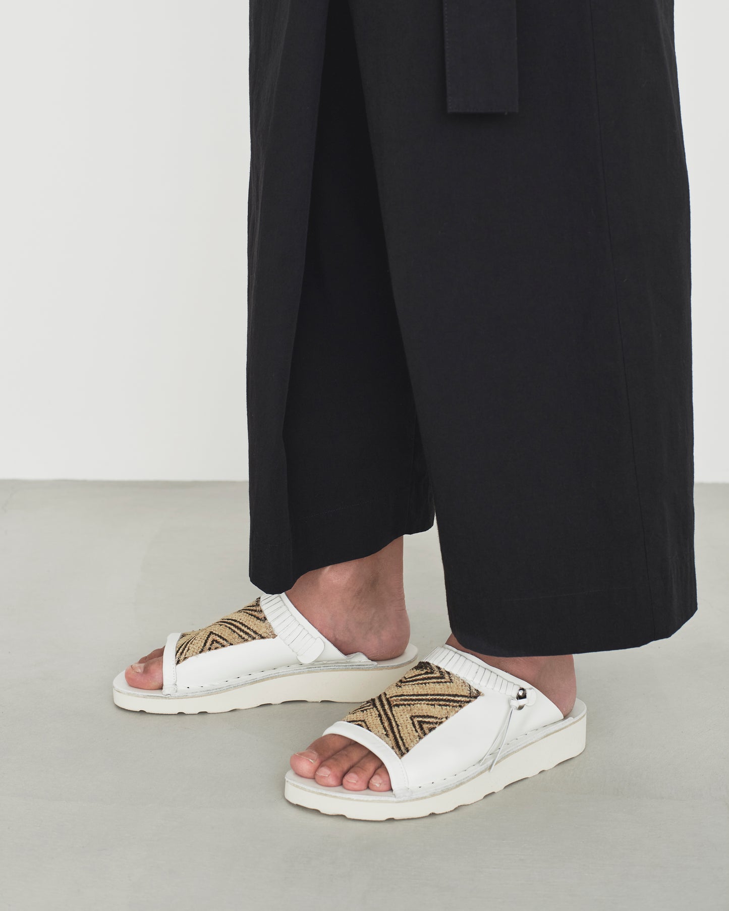 KUBA SANDAL / MEN white