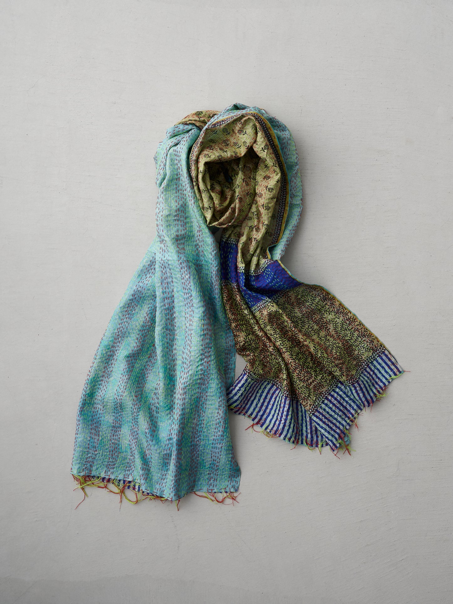 NEO KANTHA|STOLE