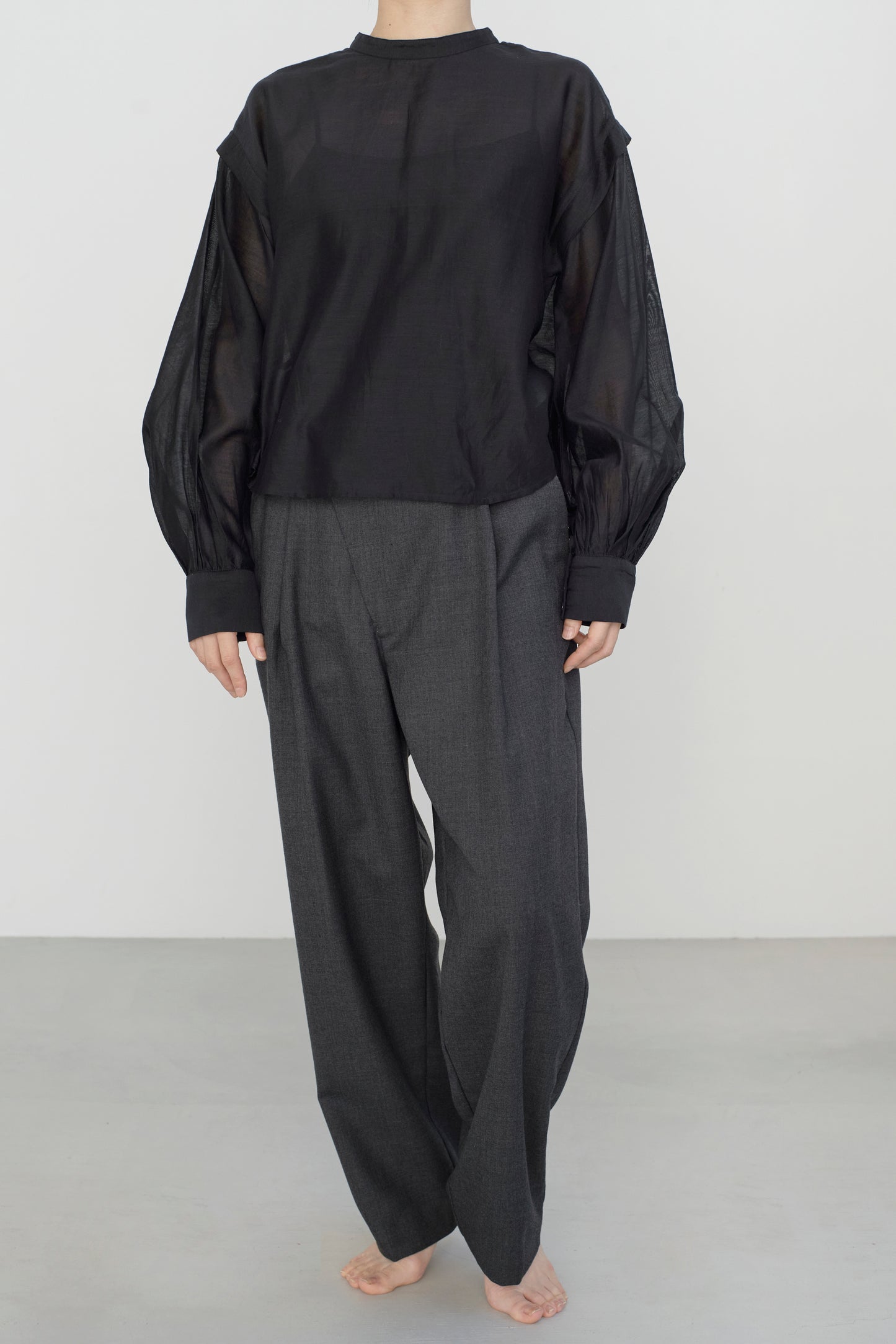 STANDARD / chanderi silk | PUFF SLEEVE BLOUSE black