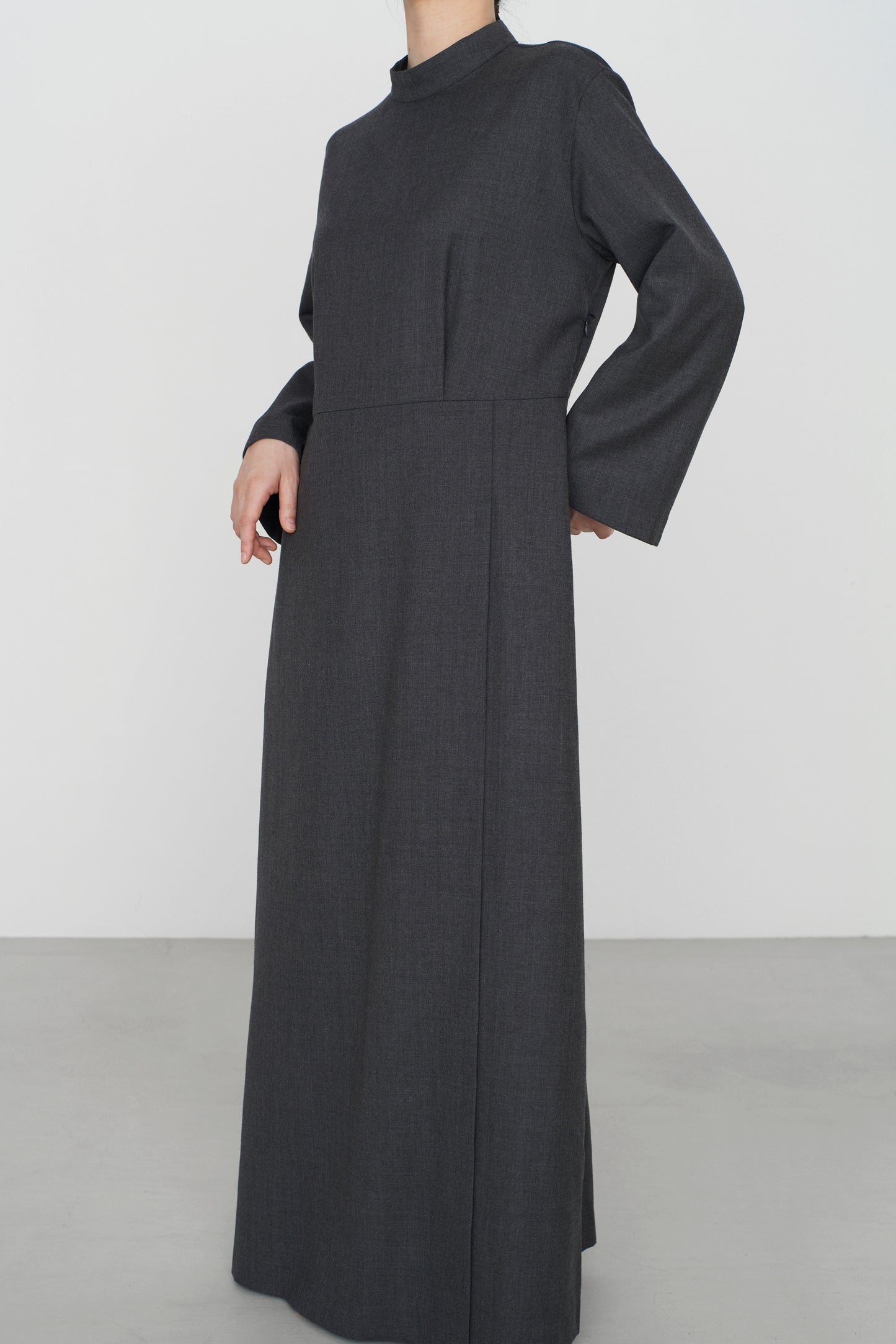 FOR / classical wool | HOU DRESS charcoal gray