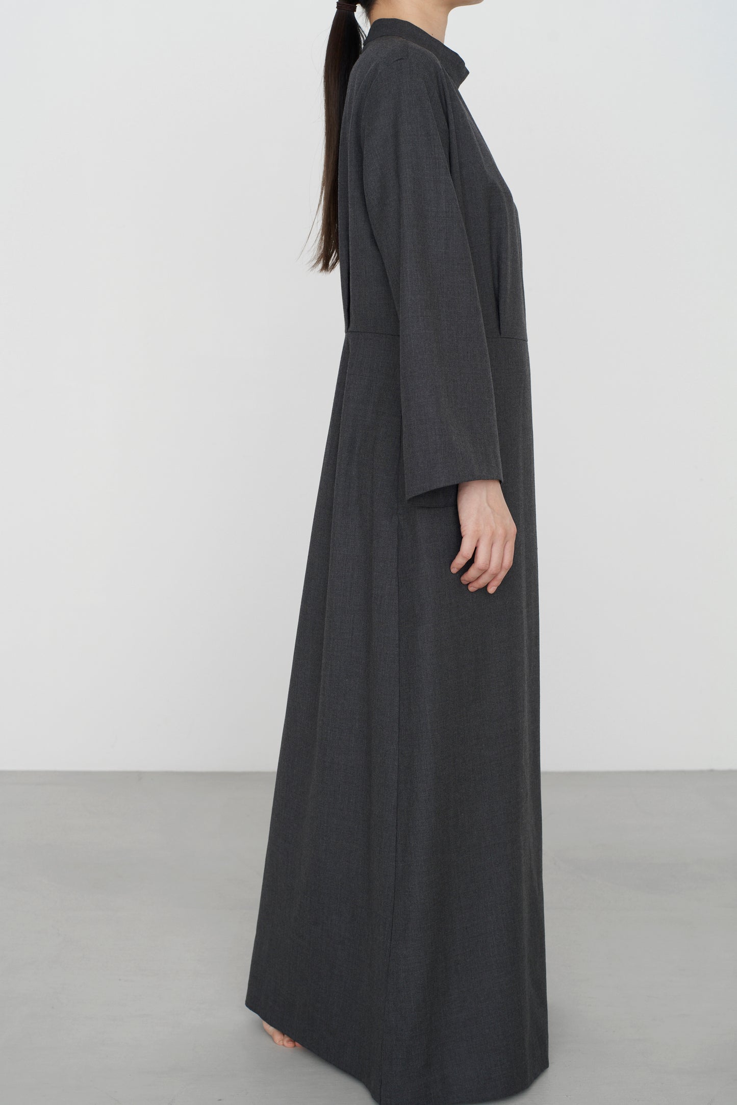FOR / classical wool | HOU DRESS charcoal gray