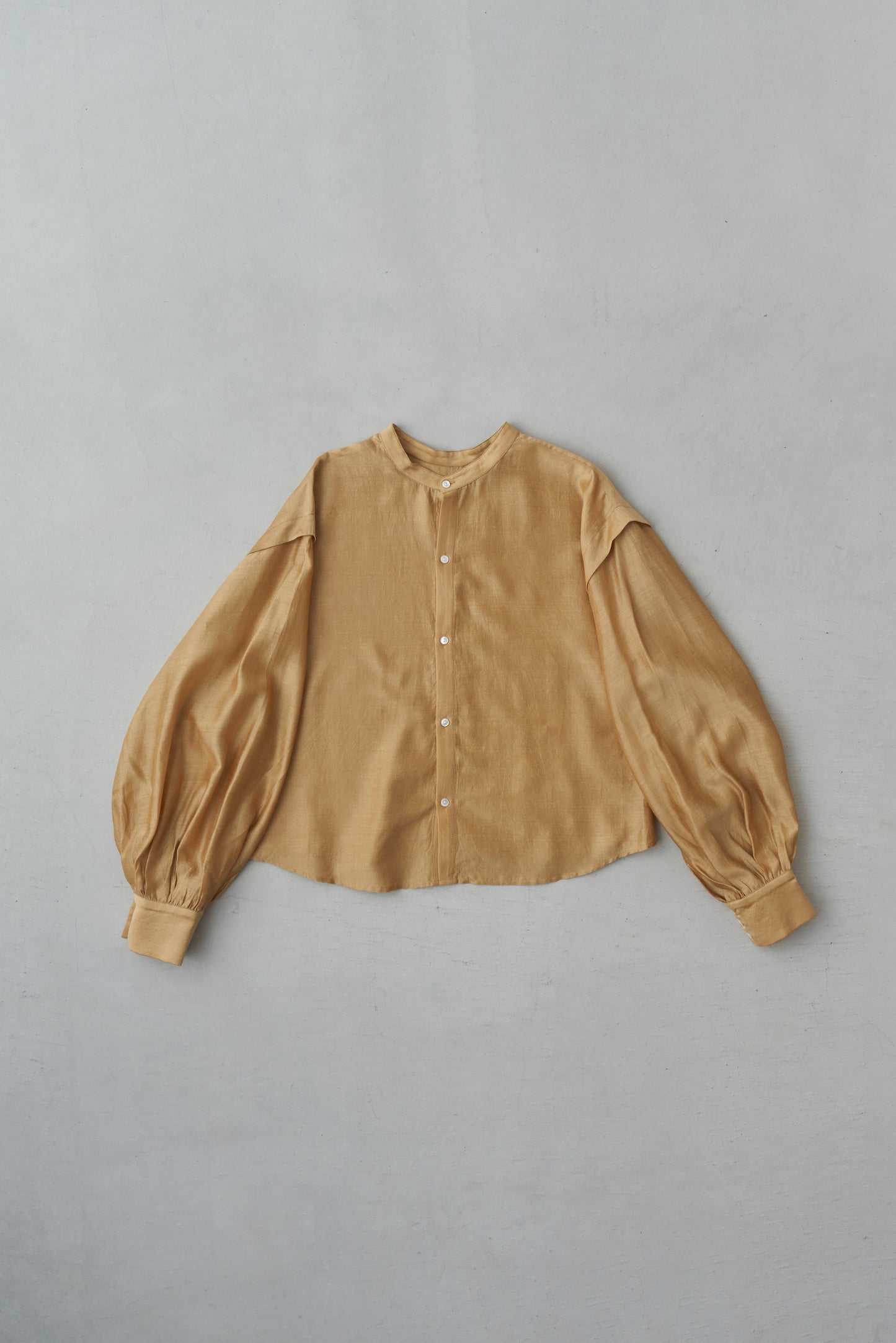 STANDARD / chanderi silk | PUFF SLEEVE BLOUSE camel