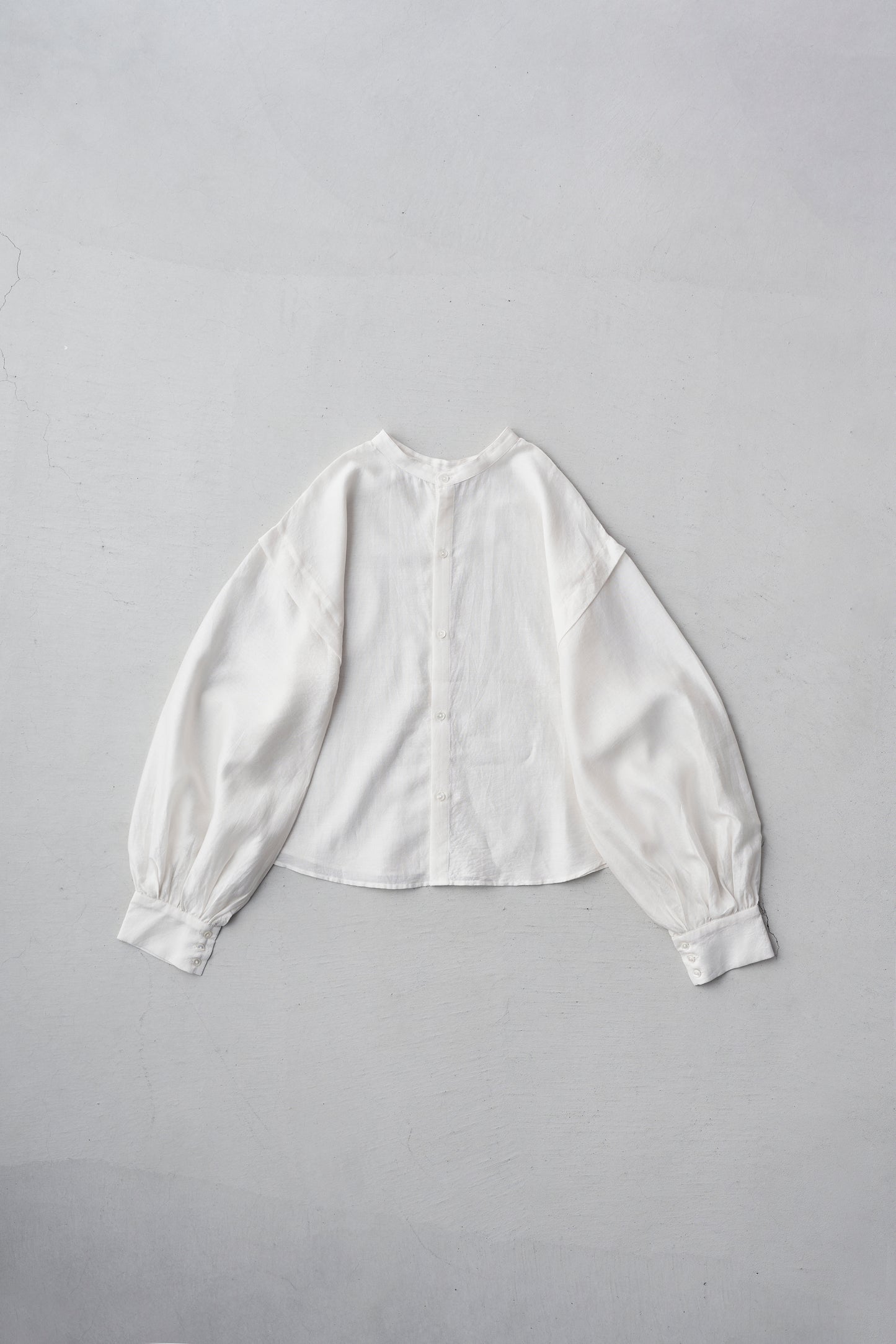 STANDARD / chanderi silk | PUFF SLEEVE BLOUSE white