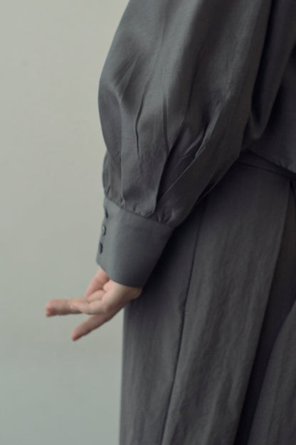 STANDARD / chanderi silk | PUFF SLEEVE BLOUSE gray