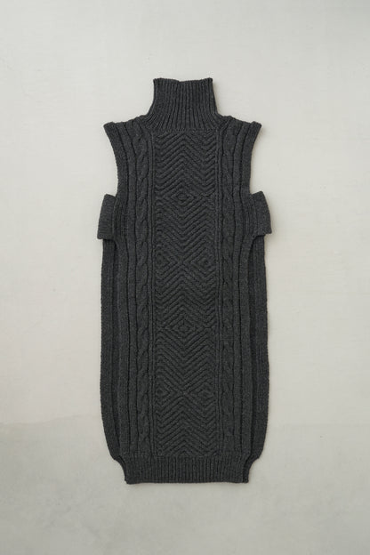 TAKt | HAND KNIT #16