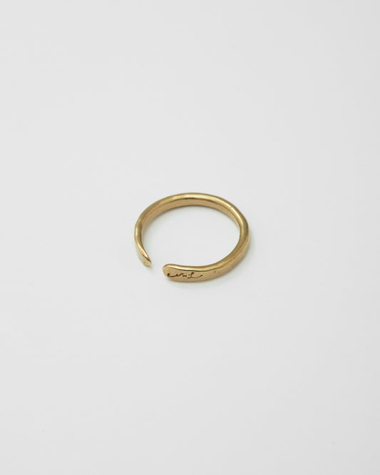 Lue  |  ARCH RING middle