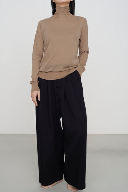 SKIN KNIT | TURTLE NECK camel