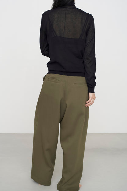 SKIN KNIT | TURTLE NECK black