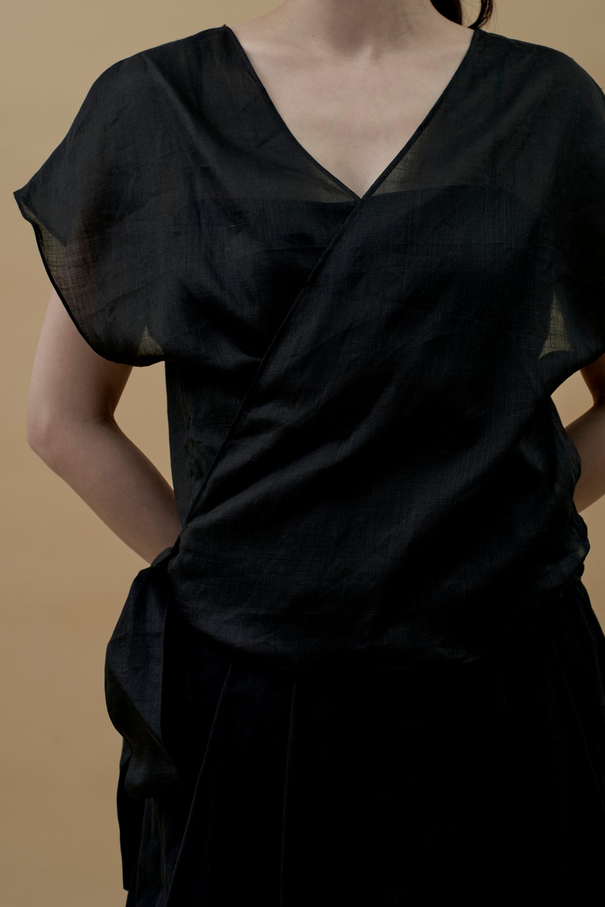 STANDARD / ramie | CROSS OVER BLOUSE