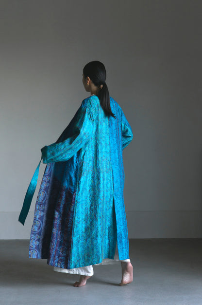 KANTHA｜NO COLLAR ROBE