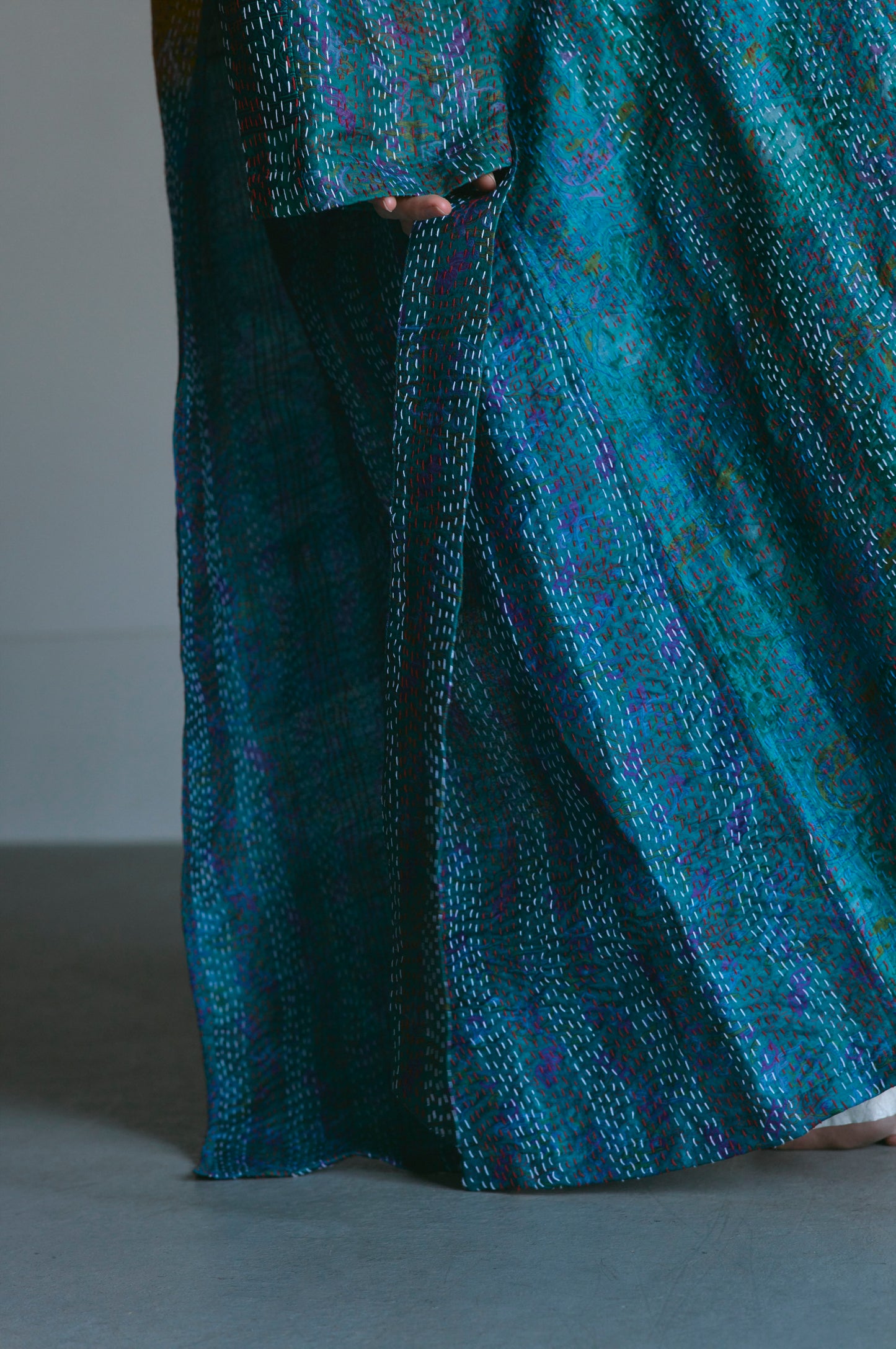 KANTHA｜NO COLLAR ROBE