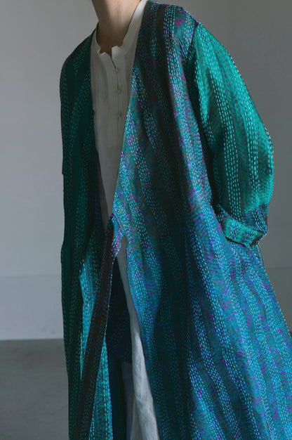 KANTHA｜NO COLLAR ROBE