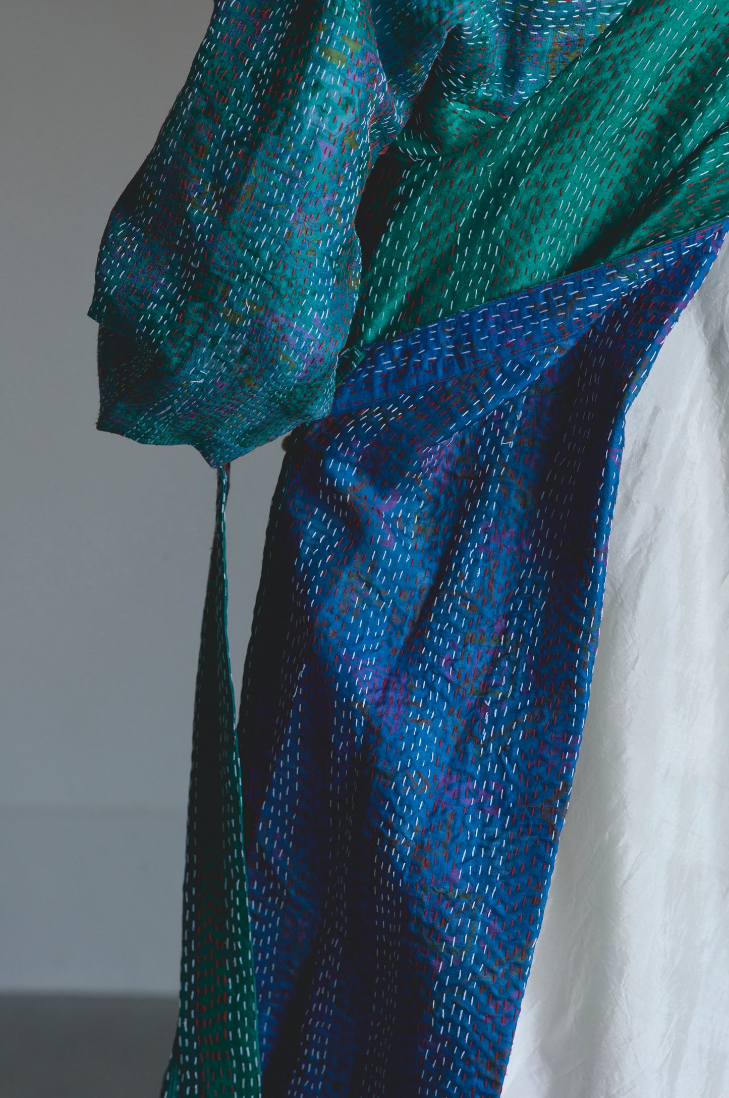 KANTHA｜NO COLLAR ROBE