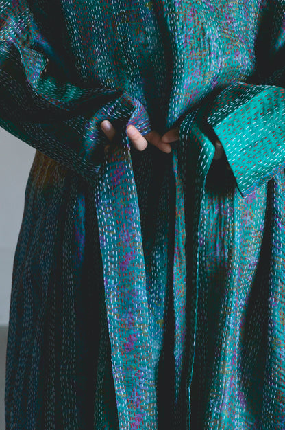 KANTHA｜NO COLLAR ROBE