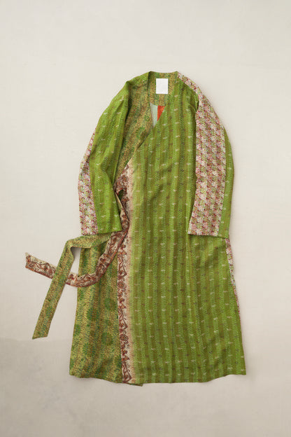 KANTHA｜NO COLLAR ROBE