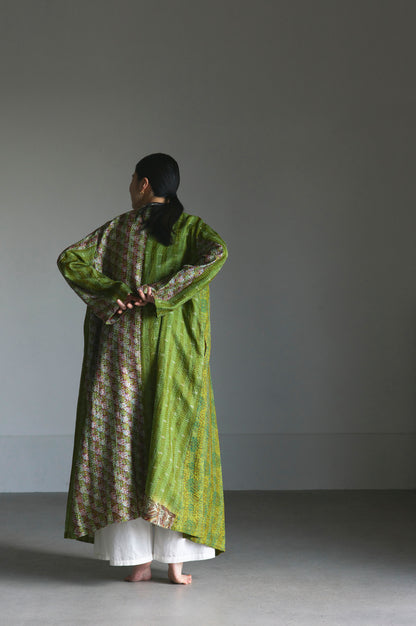 KANTHA｜NO COLLAR ROBE