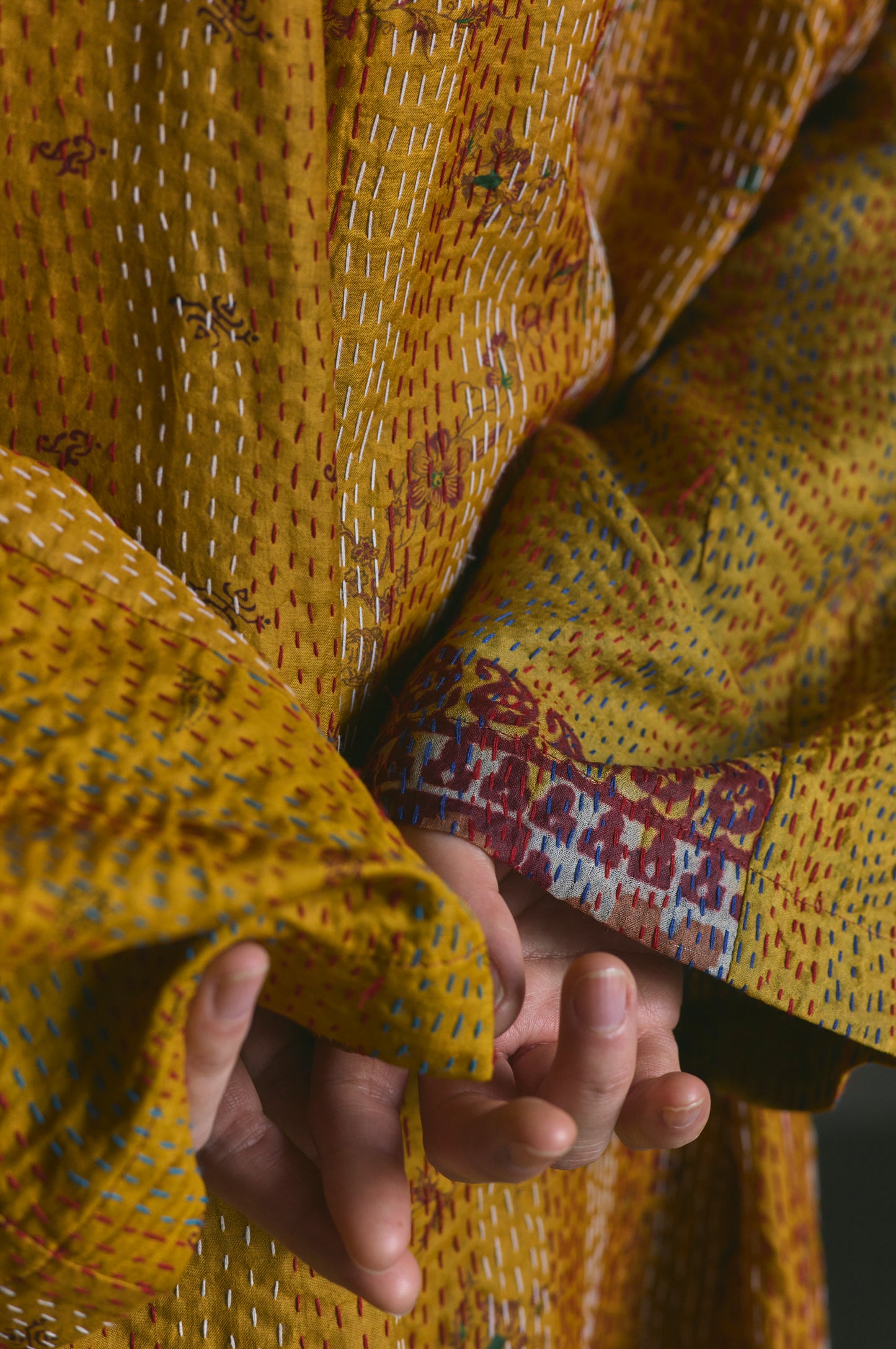 KANTHA｜NO COLLAR ROBE