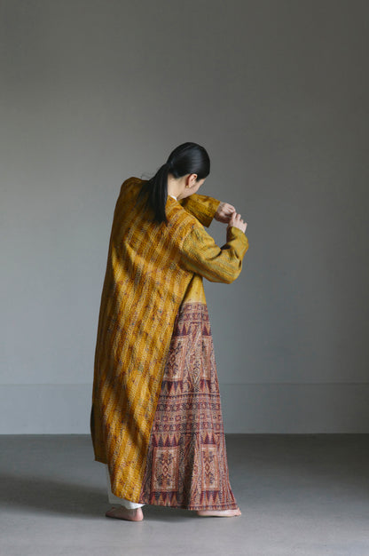 KANTHA｜NO COLLAR ROBE