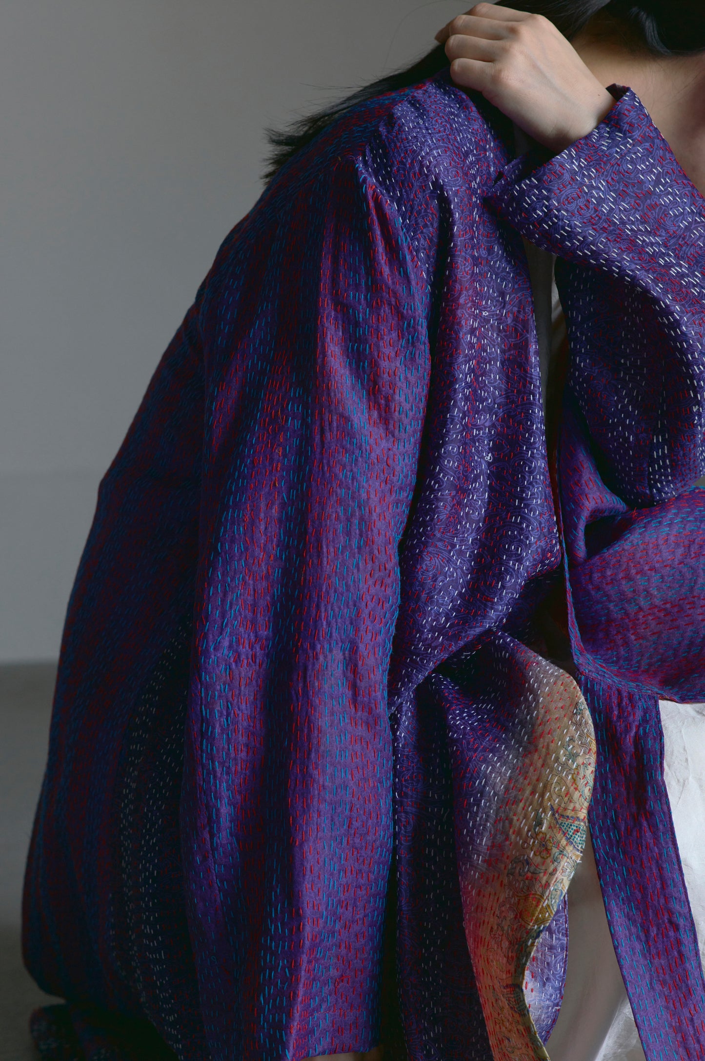 KANTHA｜NO COLLAR ROBE