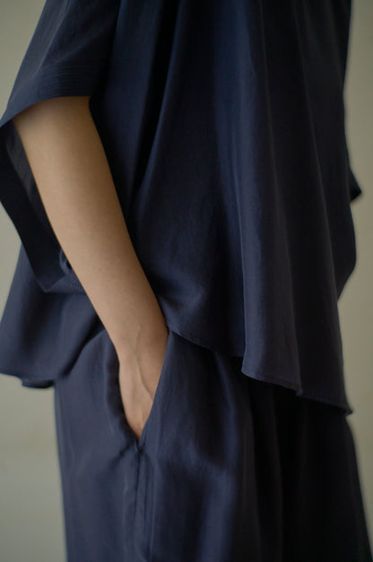 BANGALORE SILK | NO COLLAR ROBE / COUNTERPOINT
