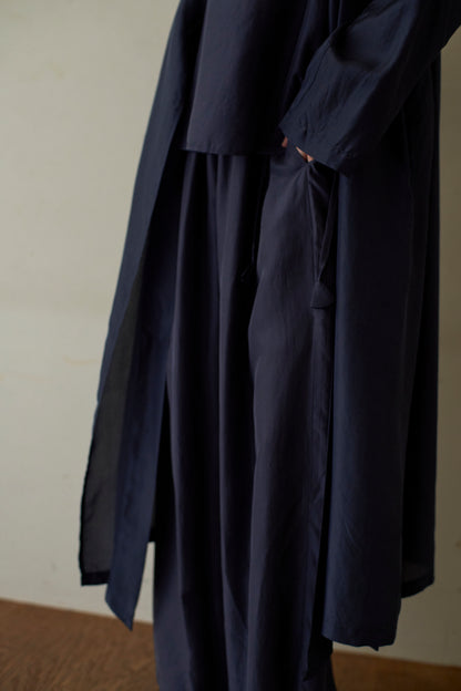 BANGALORE SILK | NO COLLAR ROBE / COUNTERPOINT