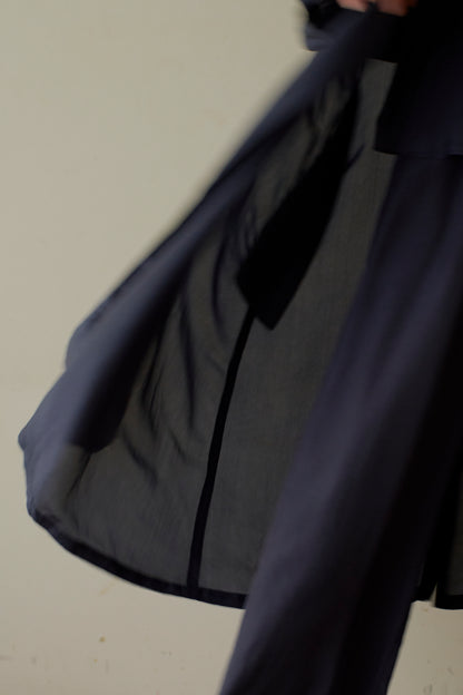 BANGALORE SILK | NO COLLAR ROBE / COUNTERPOINT