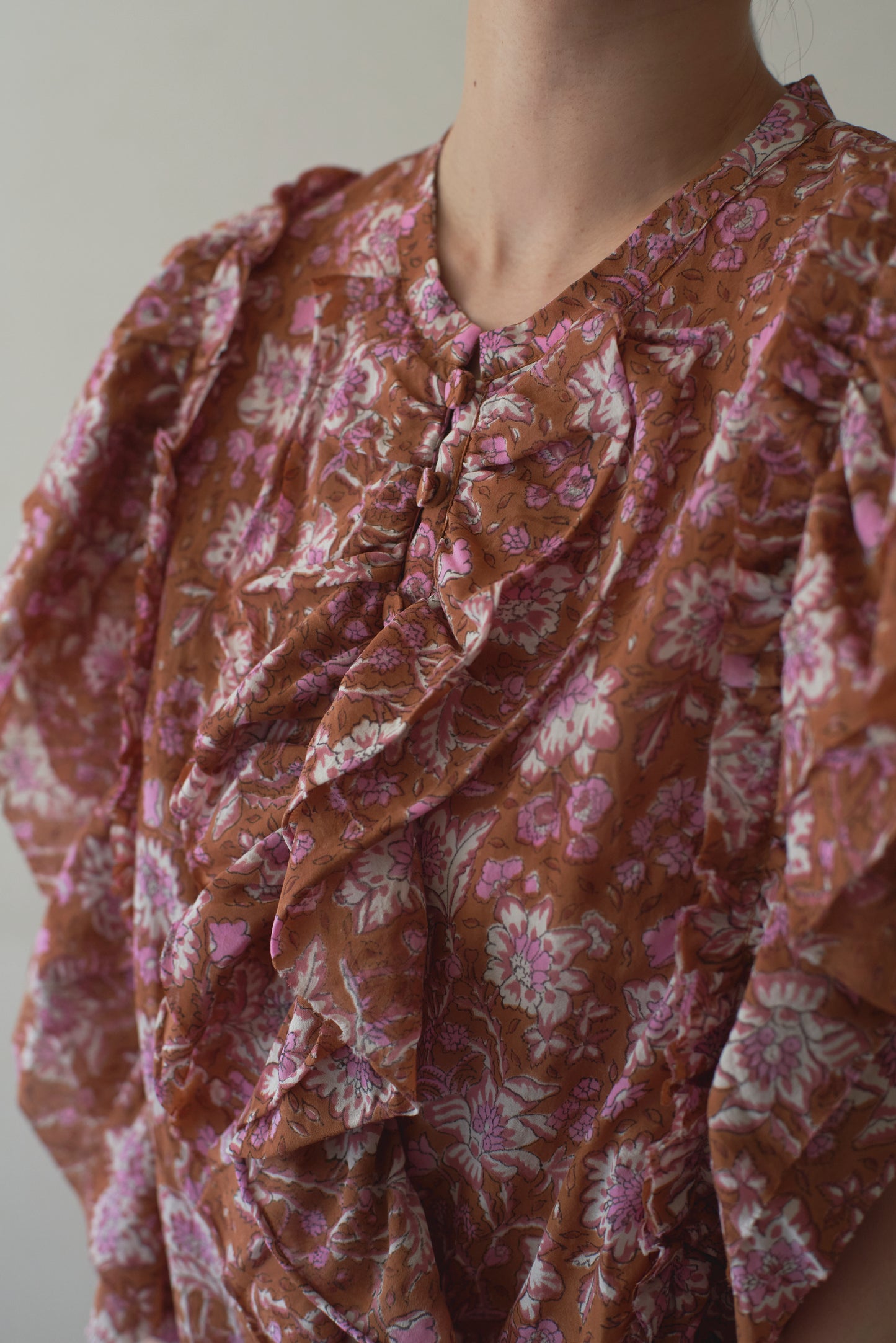 BLOCK PRINT  | RUFFLE BLOUSE / COUNTERPOINT