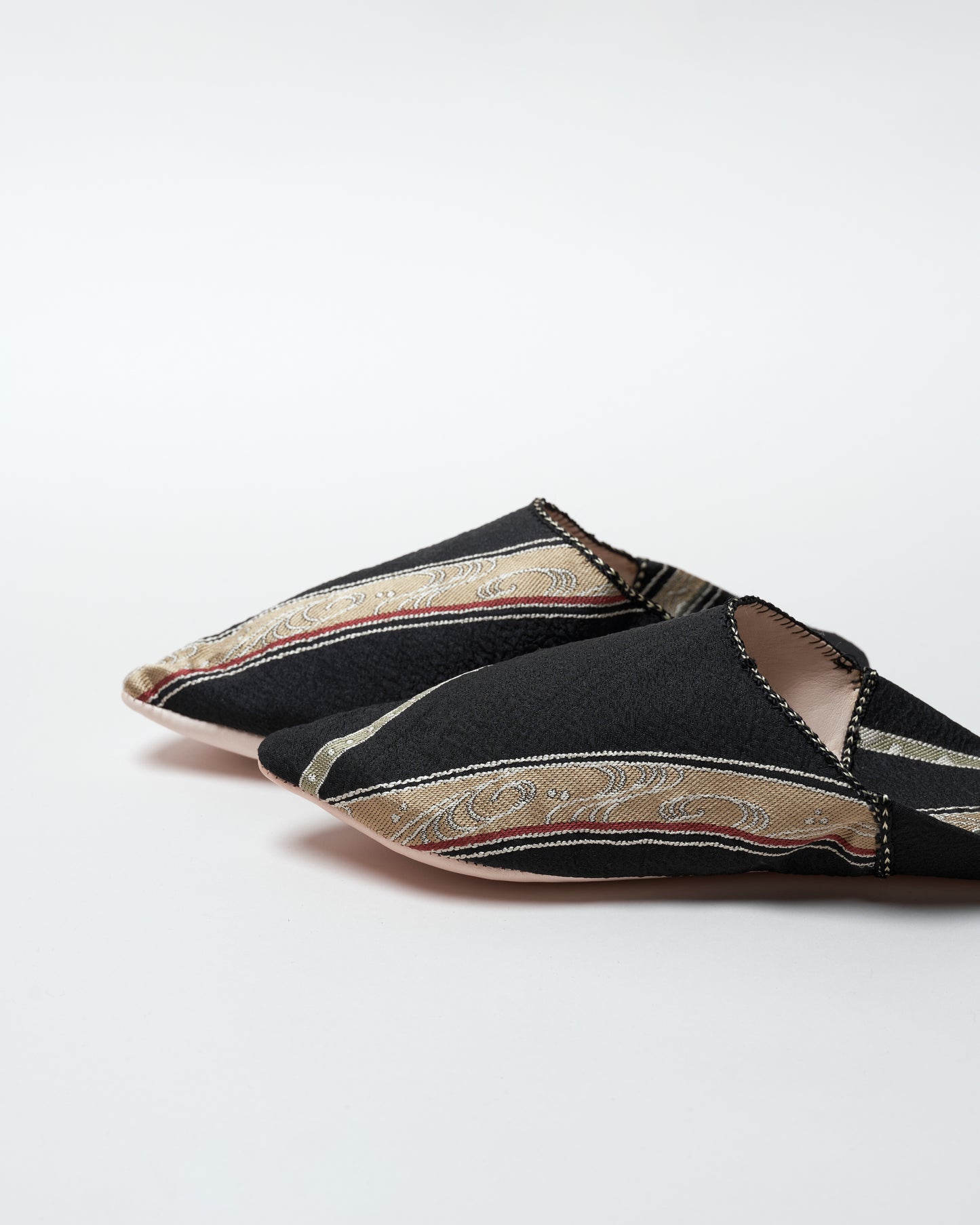 KIMONO BABOUCHE / 線 sen