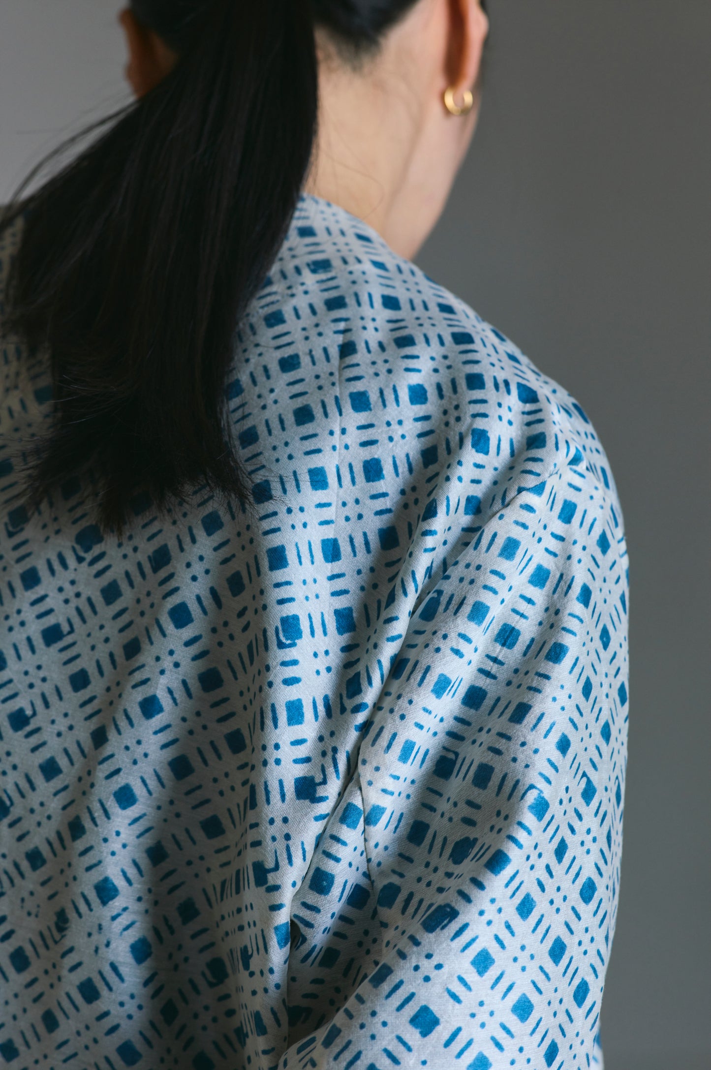 LIMITED BLOCK PRINT | NO COLLAR ROBE