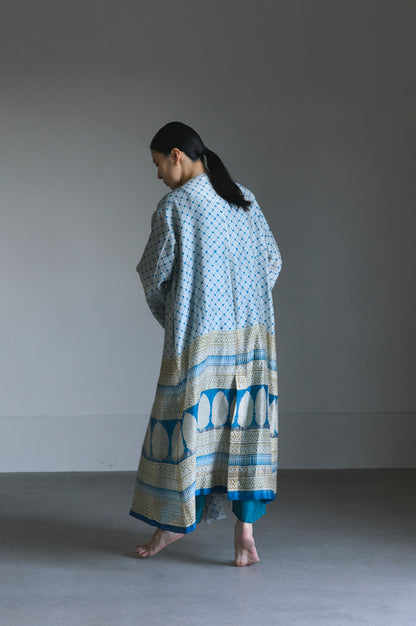 LIMITED BLOCK PRINT | NO COLLAR ROBE