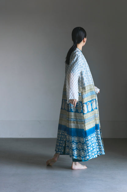 LIMITED BLOCK PRINT | NO COLLAR ROBE