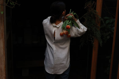 WEARING PLANTS  BLOUSE / white