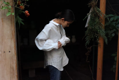 WEARING PLANTS  BLOUSE / white