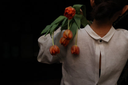 WEARING PLANTS  BLOUSE / white
