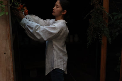 WEARING PLANTS  BLOUSE / white