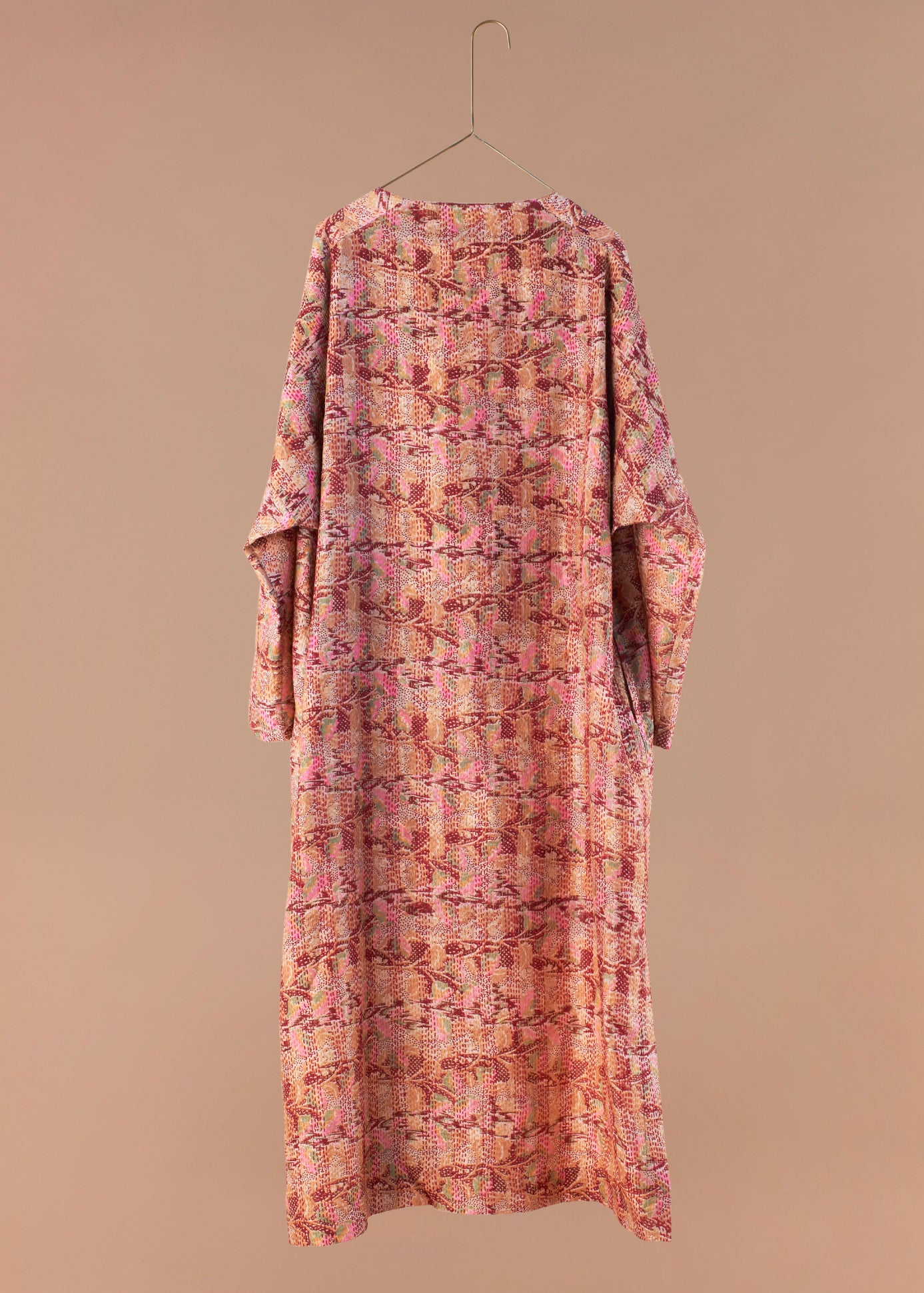 NEO KANTHA / YAO GOWN