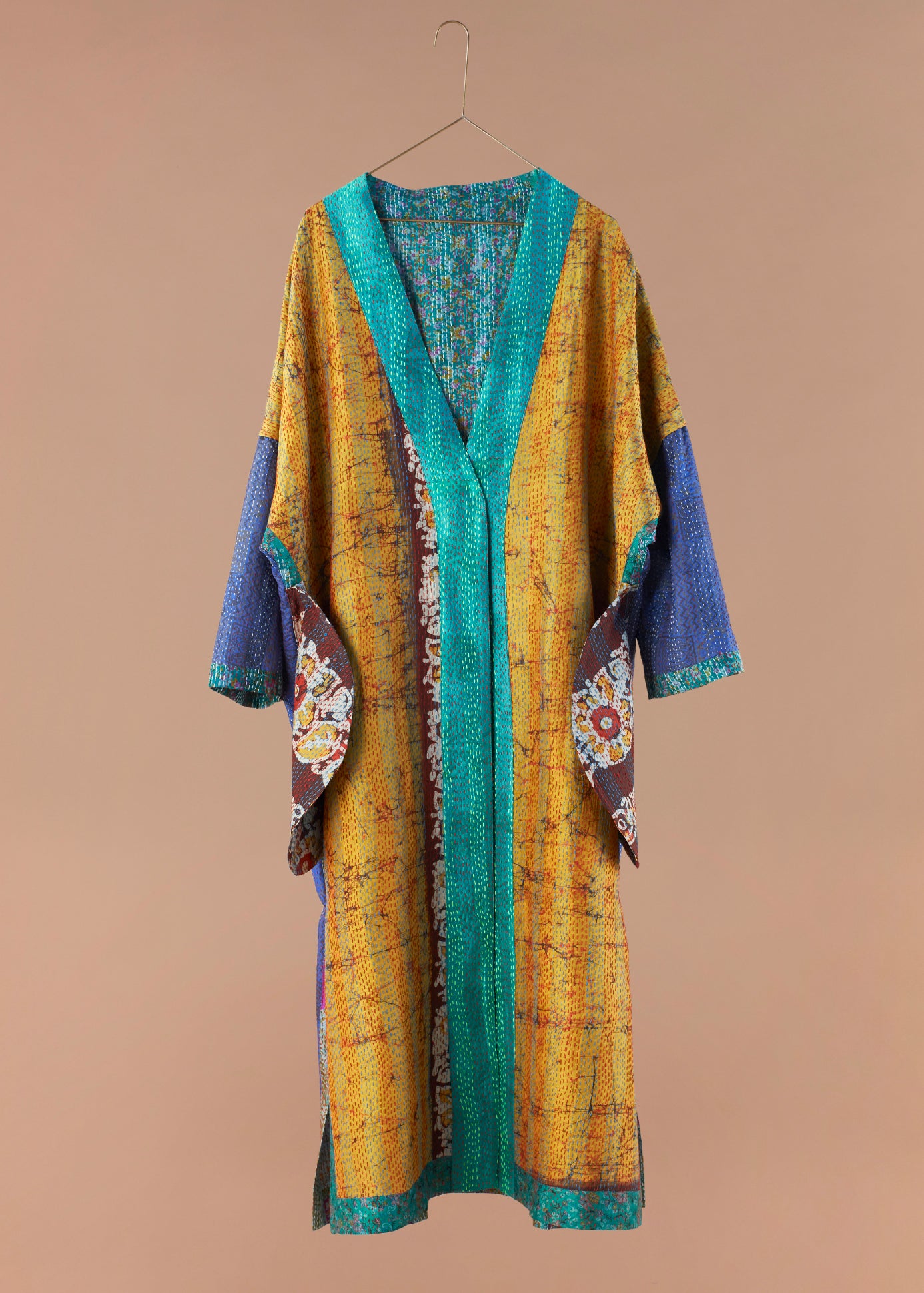 NEO KANTHA / YAO GOWN